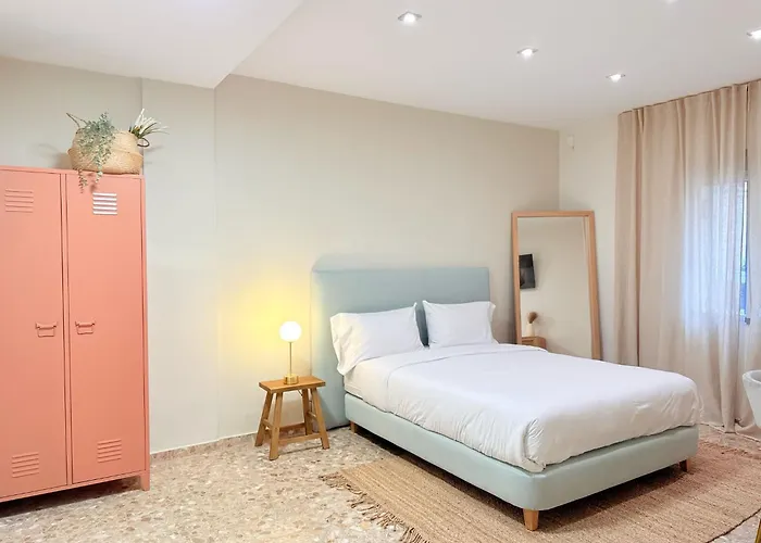 Beach Room Valencia, Netflix, 4 Mins Walk To The Beach