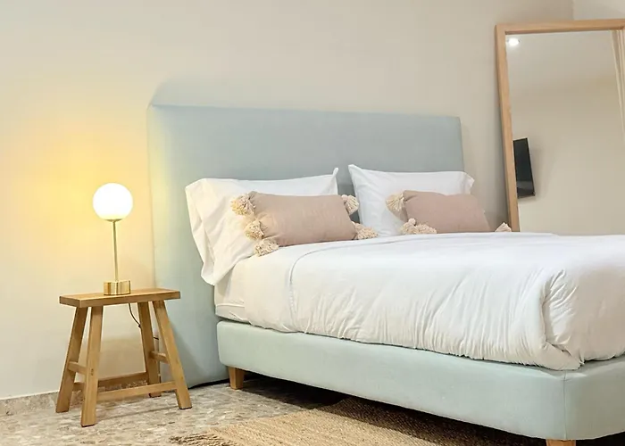 Beach Room Valencia, Netflix, 4 Mins Walk To The Beach